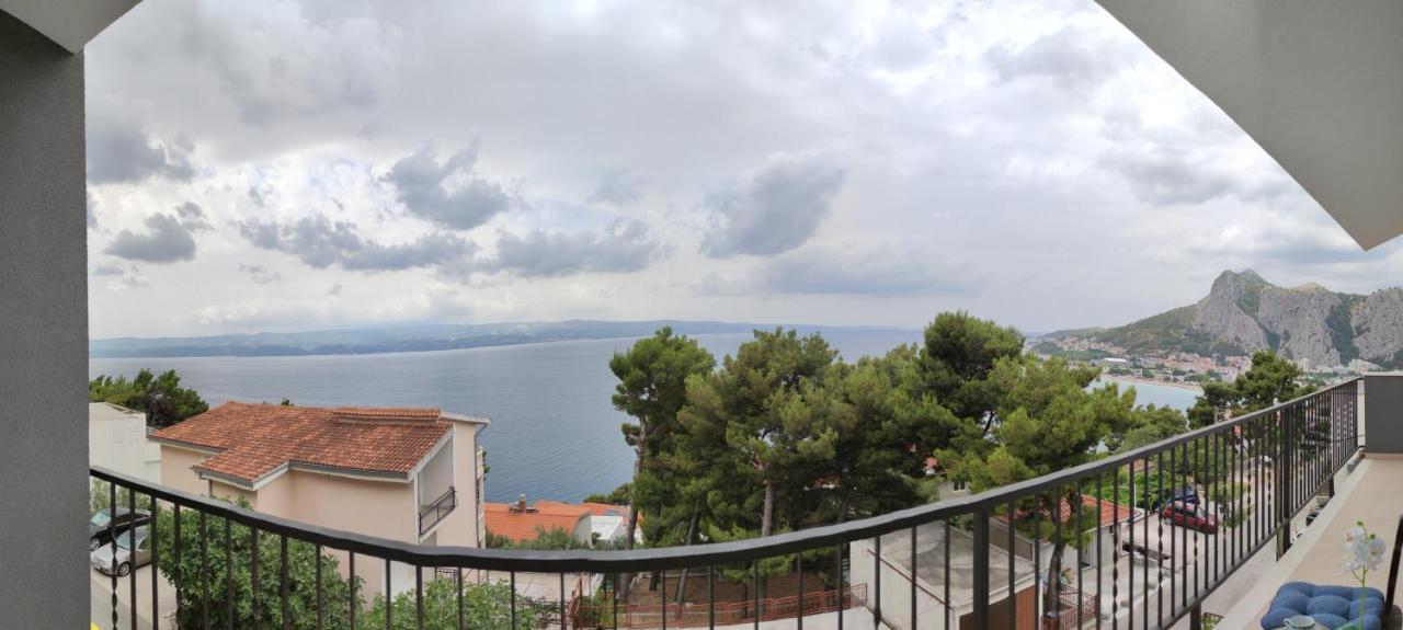 Ferienwohnung Rake Omiš Exterior foto