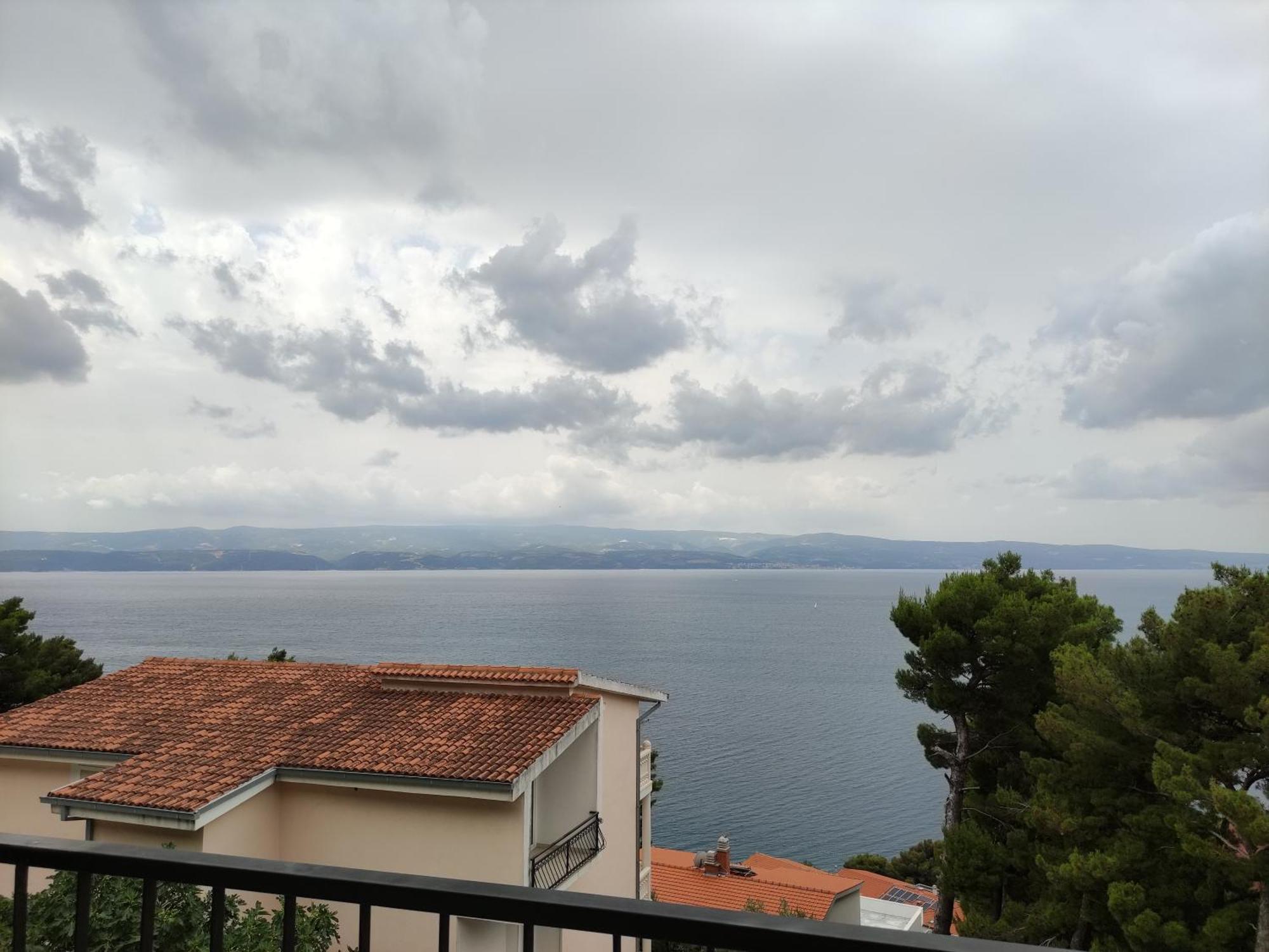 Ferienwohnung Rake Omiš Zimmer foto